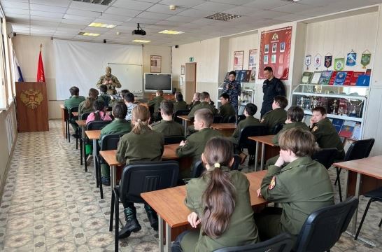 Магаданская область откроет в школах Ждановки в ДНР классы военно-патриотической направленности