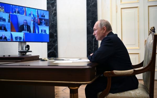 «Под натовским зонтиком»: Путин заявил о планах Польши вмешаться в конфликт на Украине 1