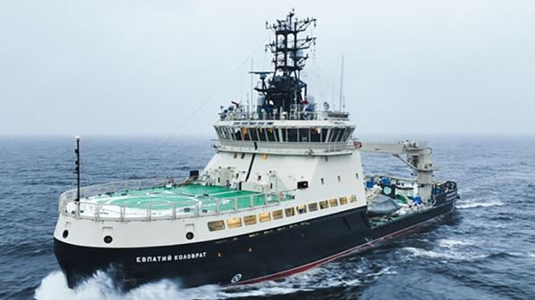 Пополнение для Тихоокеанского флота: новый российский ледокол «Евпатий Коловрат» прибыл в Петропавловск-Камчатский