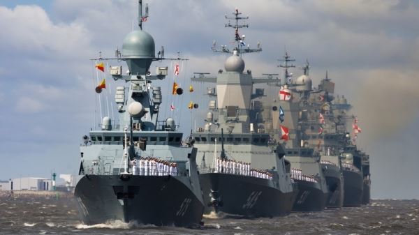 «Россия уверенно реализует масштабные задачи»: Владимир Путин заявил о наращивании мощи Военно-морского флота РФ