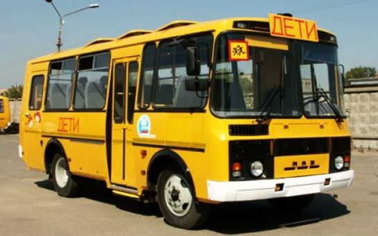 В Новосибирскую область до конца года поступит 49 новых школьных автобусов
