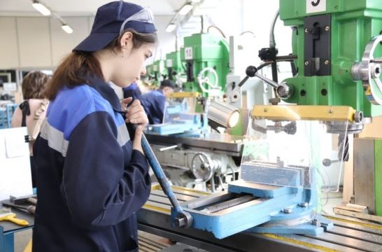 В техникумах Хабаровского края в 2023 году появятся 15 современных мастерских
